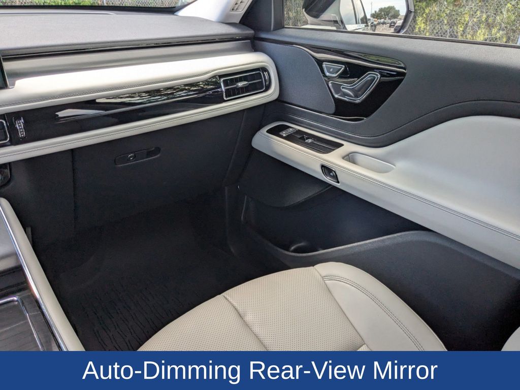 2025 Lincoln Aviator Premiere