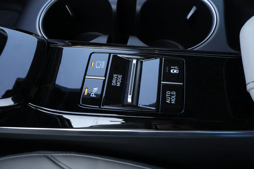 Thumbnail: 2023 Hyundai Sonata - 28