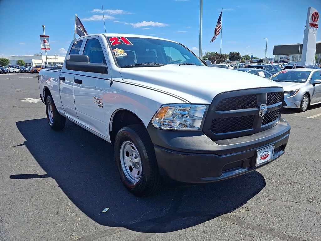 Thumbnail: 2021 RAM 1500 Classic - 3