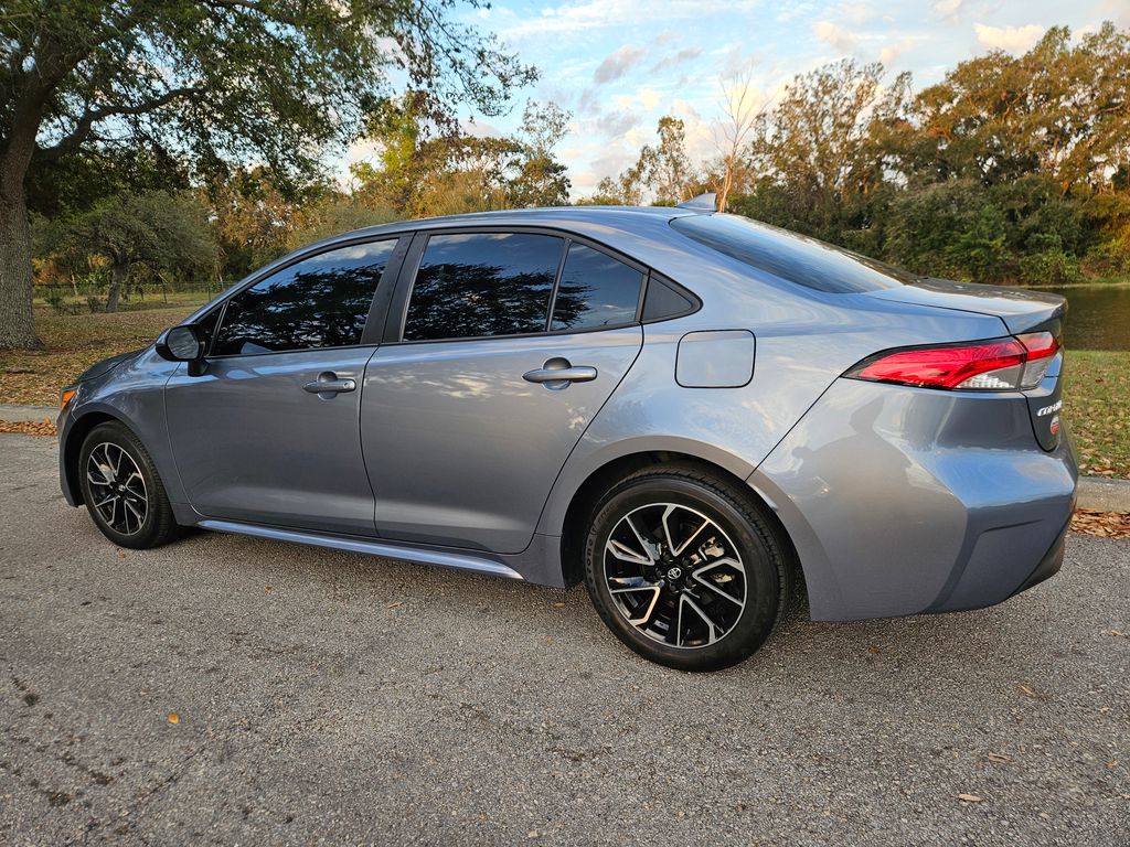 2023 Toyota Corolla LE 3