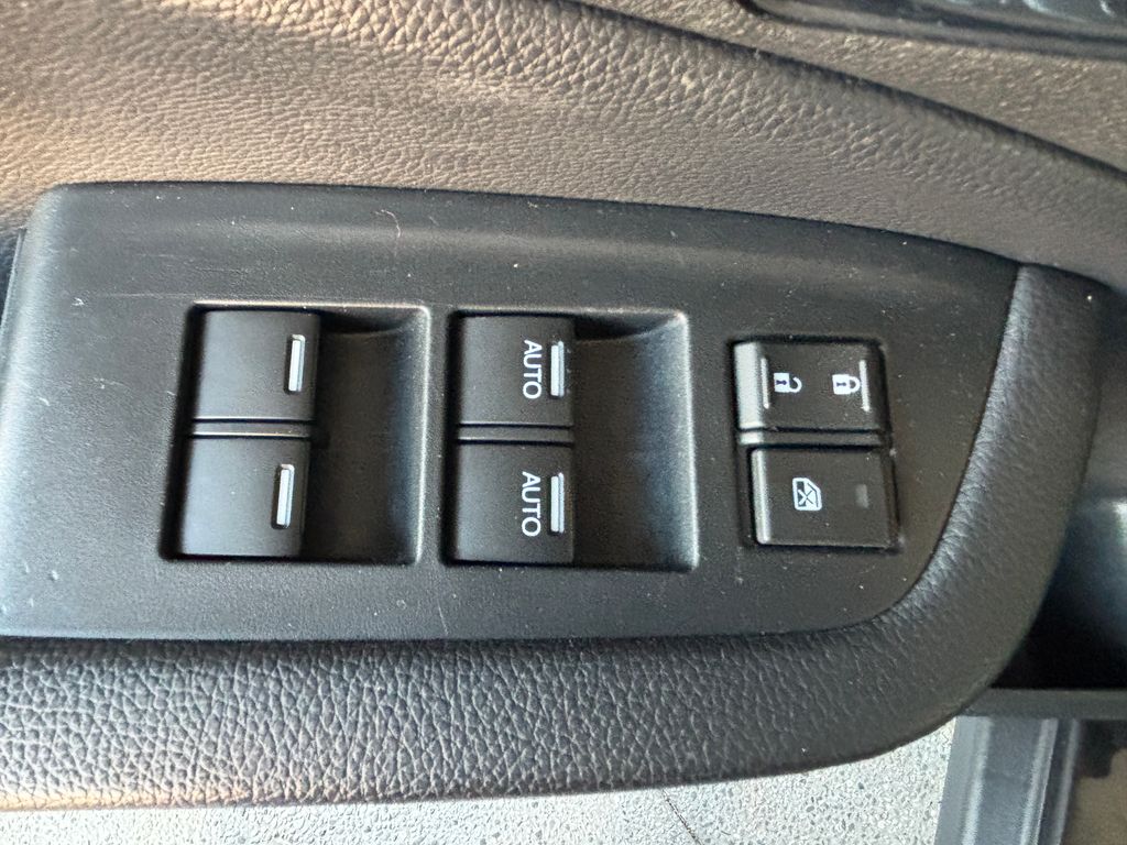 Thumbnail: 2022 Honda Pilot - 30