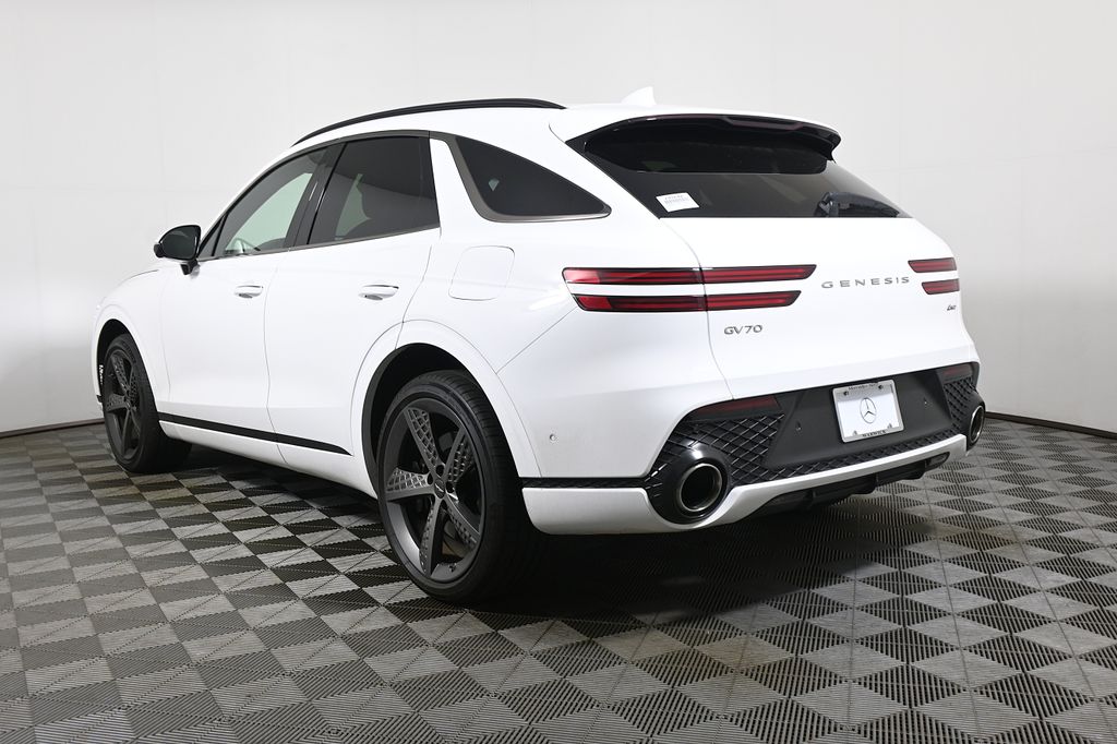 Thumbnail: 2023 Genesis GV70 - 5
