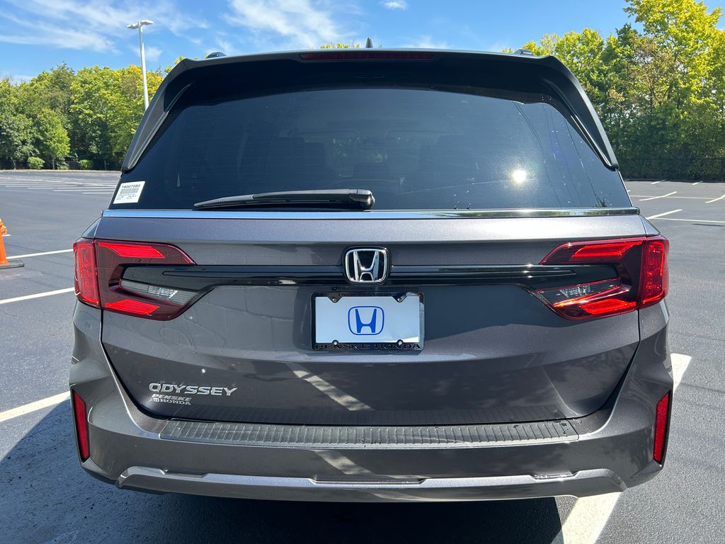 Thumbnail: 2026 Honda Odyssey - 4