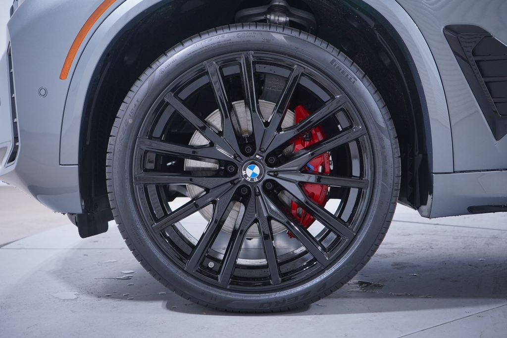 Thumbnail: 2026 BMW X5 - 2