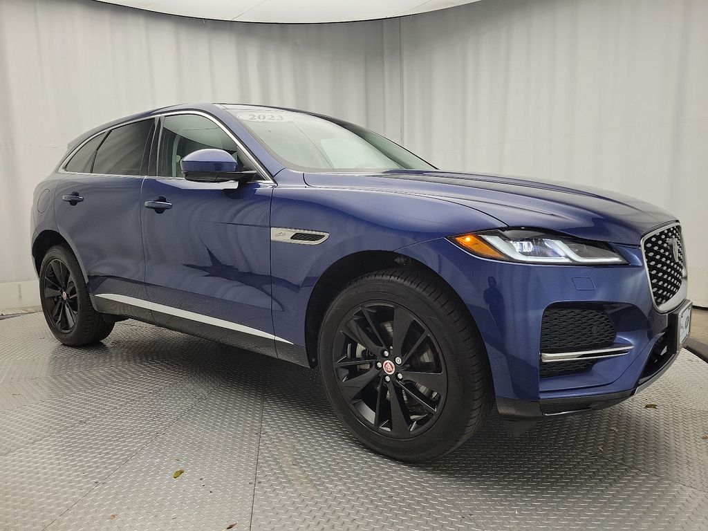 2023 Jaguar F-Pace S 3