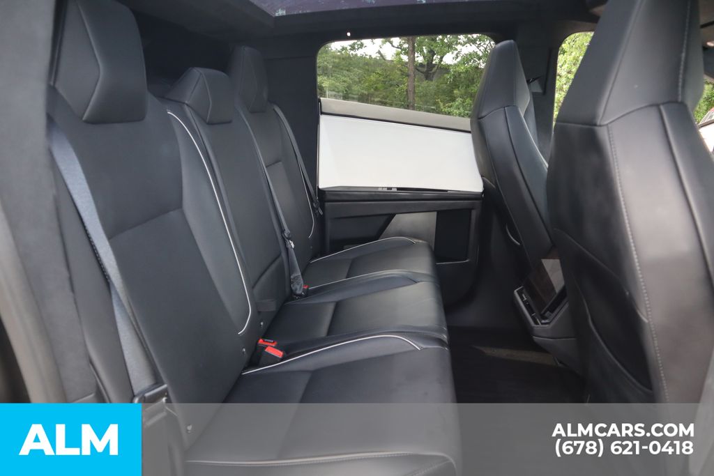 Used 2024 Silver Tesla Base image 23
