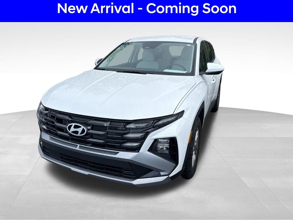 White Pearl 2026 Hyundai Tucson SUV / Crossover Front-Wheel Drive 8-Speed Automatic