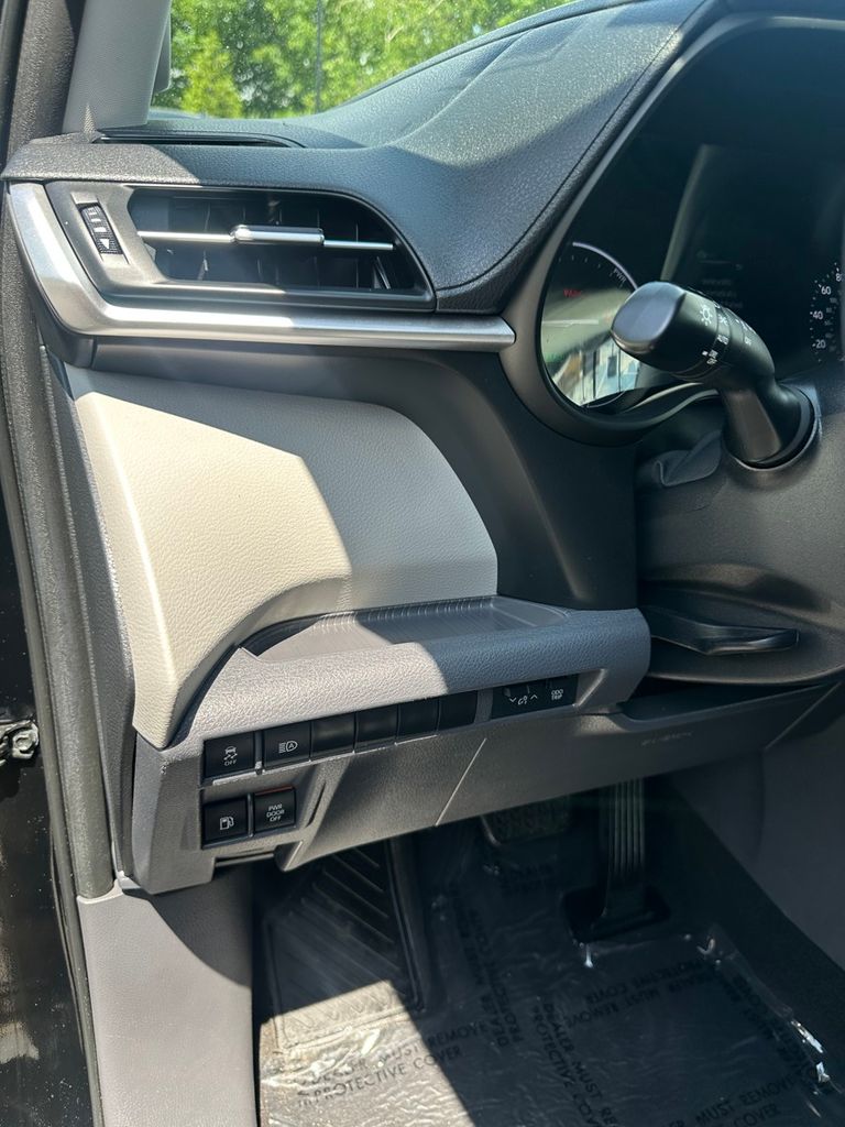 used 2021 Toyota Sienna car, priced at $39,985