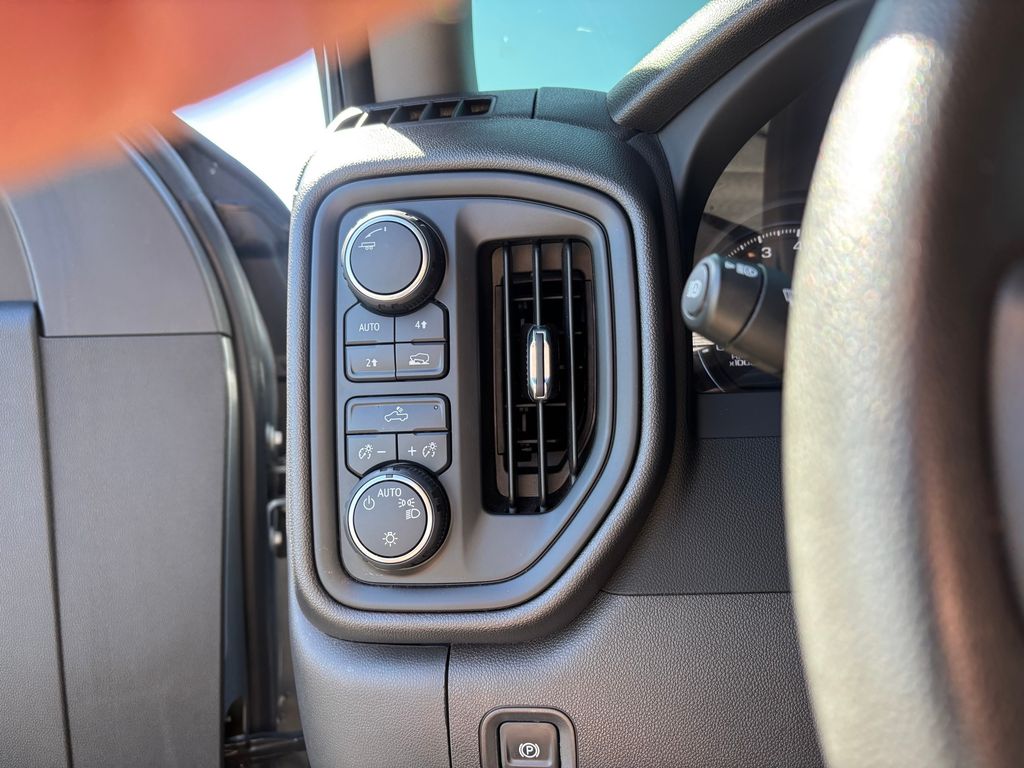 Used Car 2025 Chevrolet Silverado 1500  Crew Pickup 4wd Crew Cab 147 Custom Four Wheel Drive For Sale Under $50,000 In Austin, Texas