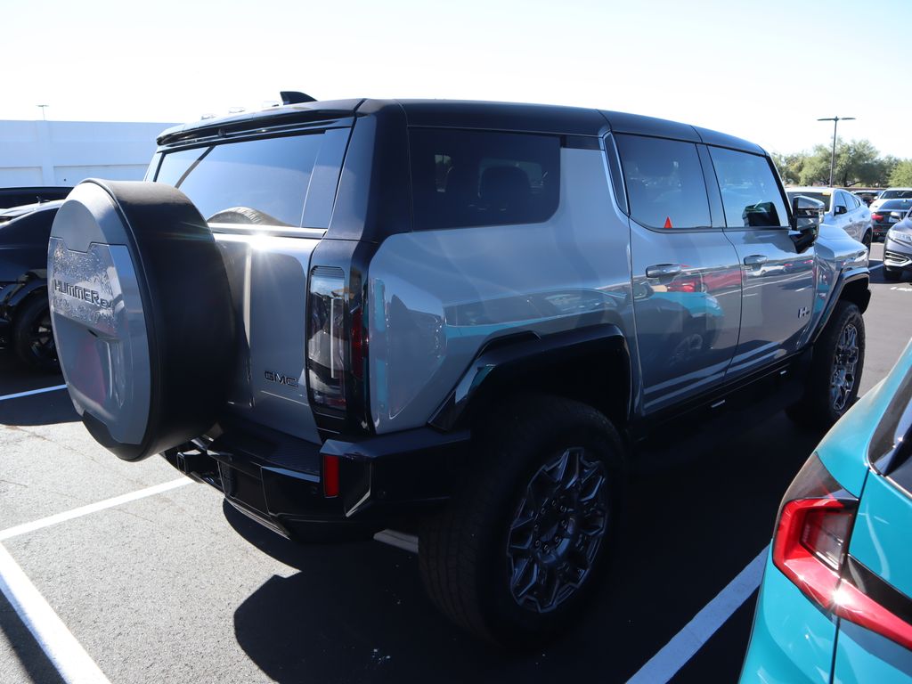 Thumbnail: 2025 GMC Hummer EV - 4