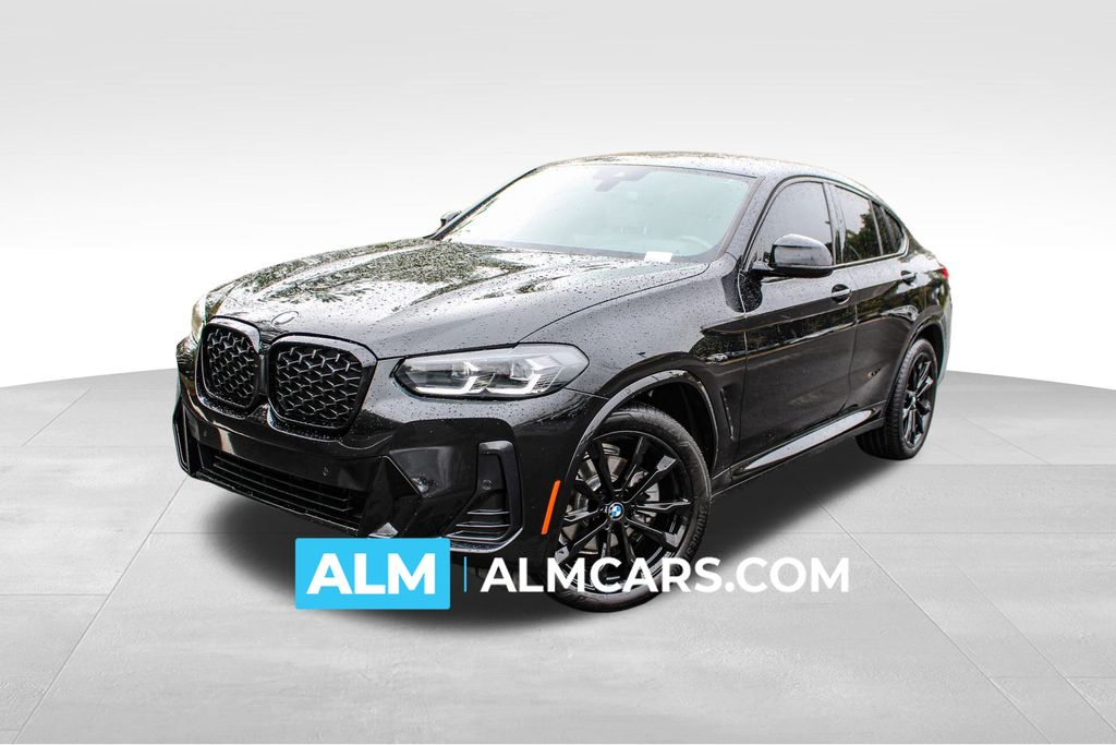 2023 BMW X4 30i's photo