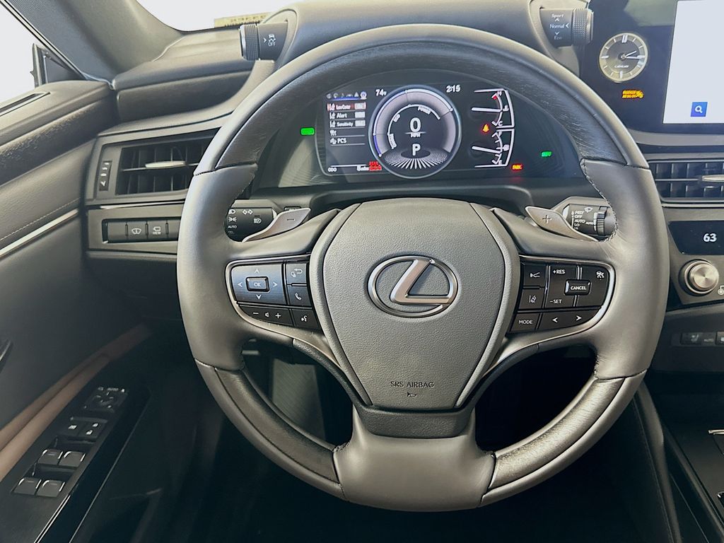 2025 Lexus ES Hybrid 300h Luxury 19