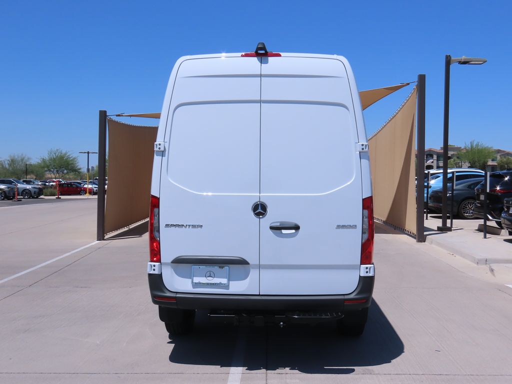 Thumbnail: 2026 Mercedes-Benz Sprinter - 6