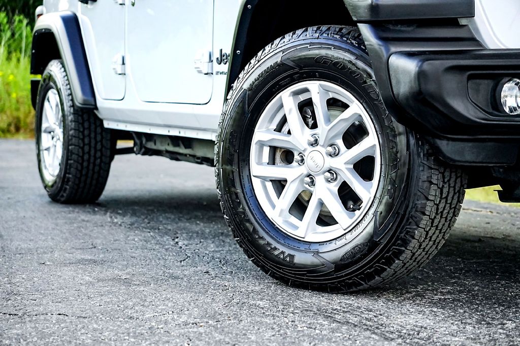 Used Car 2023 Jeep Wrangler  Sport S For Sale Under $35,000 In Taylor, Texas