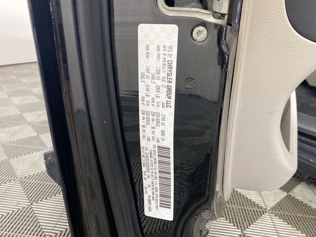 2013 Dodge Grand Caravan SXT photo
