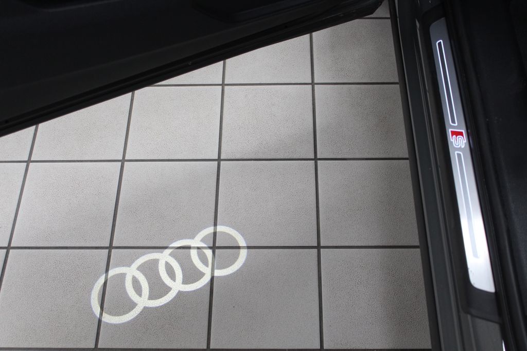 2025 Audi Q3  14