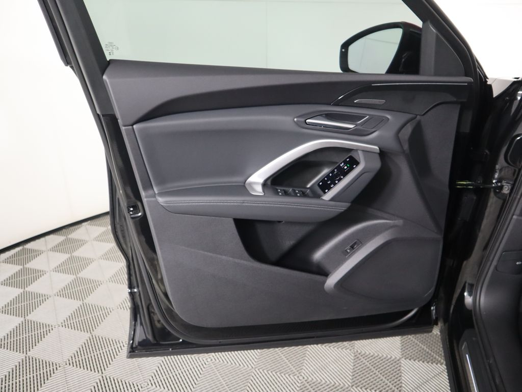 2025 Audi Q5 Premium 26
