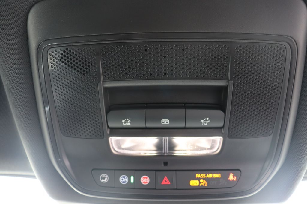 Thumbnail: 2026 Honda Prologue - 27