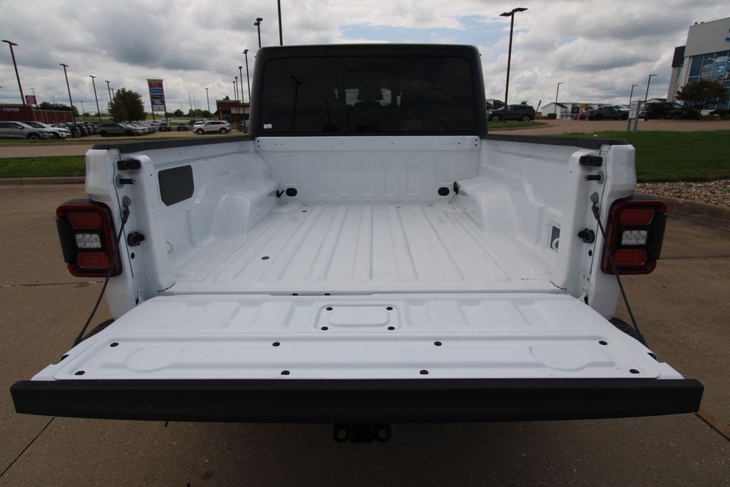 Used 2026 Jeep Gladiator Truck