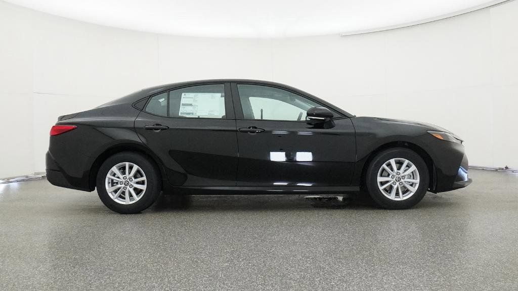Thumbnail: 2026 Toyota Camry - 32