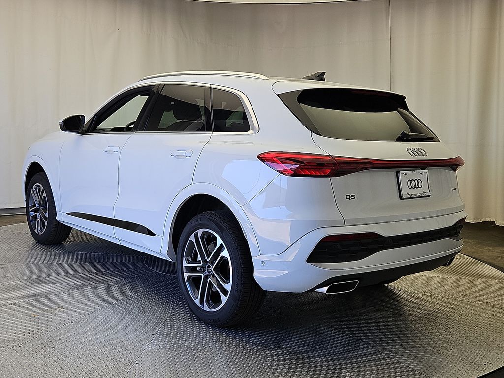 Thumbnail: 2026 Audi Q5 - 5