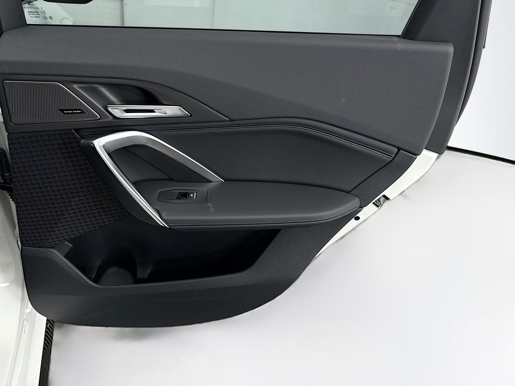 Thumbnail: 2026 BMW X1 - 21