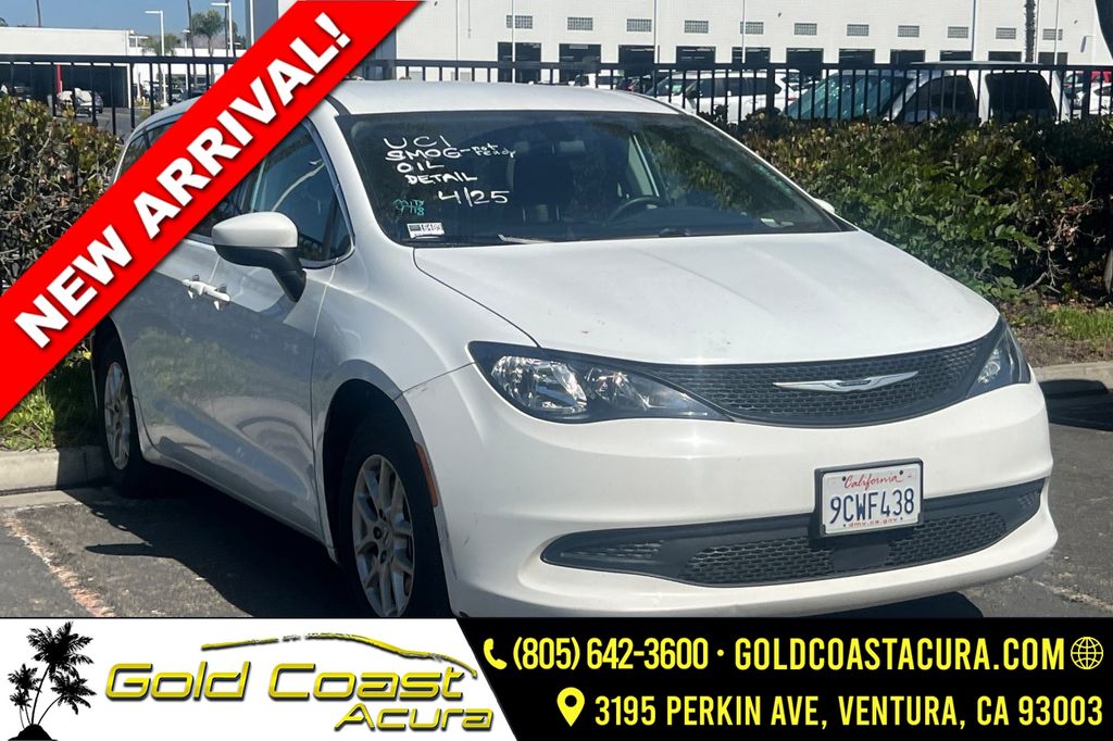 Bright White Clearcoat 2022 Chrysler Voyager LX FWD Minivan Front-Wheel Drive 9-Speed Automatic