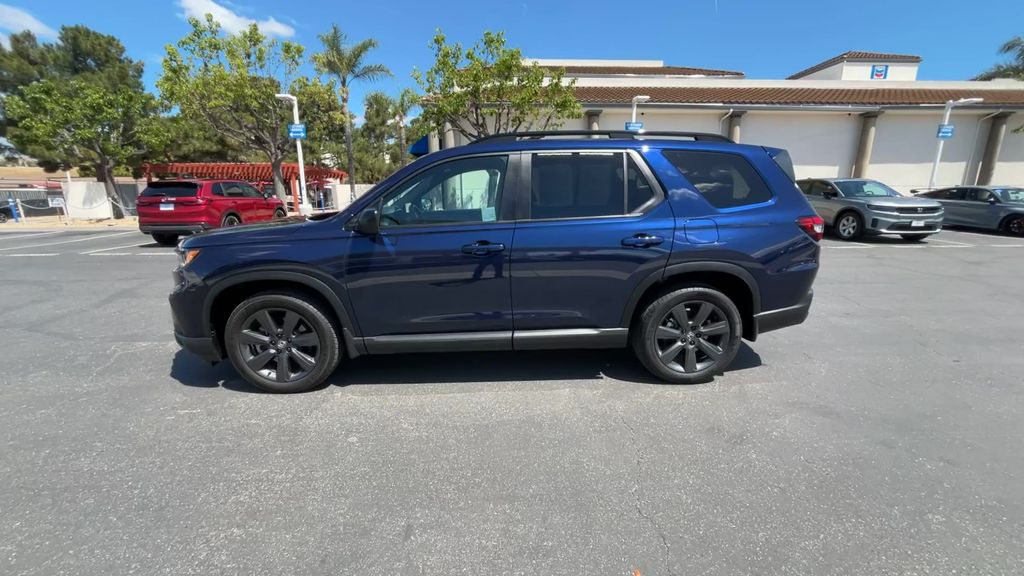 Thumbnail: 2025 Honda Pilot - 5