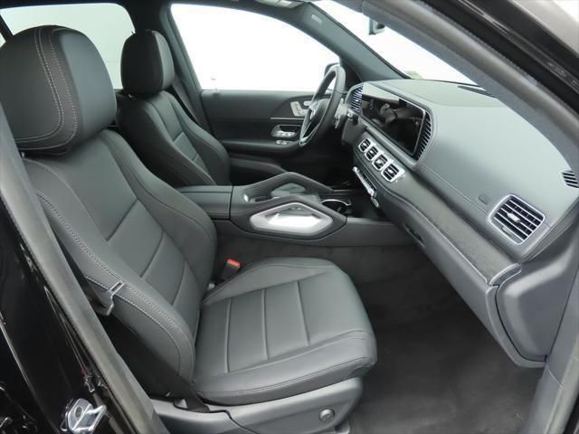 Thumbnail: 2026 Mercedes-Benz GLE - 21