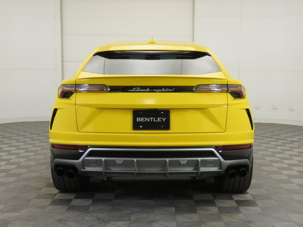 Thumbnail: 2019 Lamborghini Urus - 6