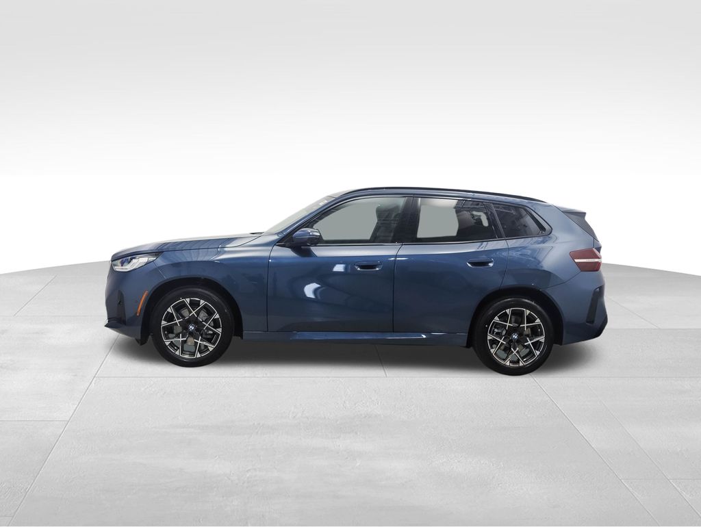 Thumbnail: 2026 BMW X3 - 3