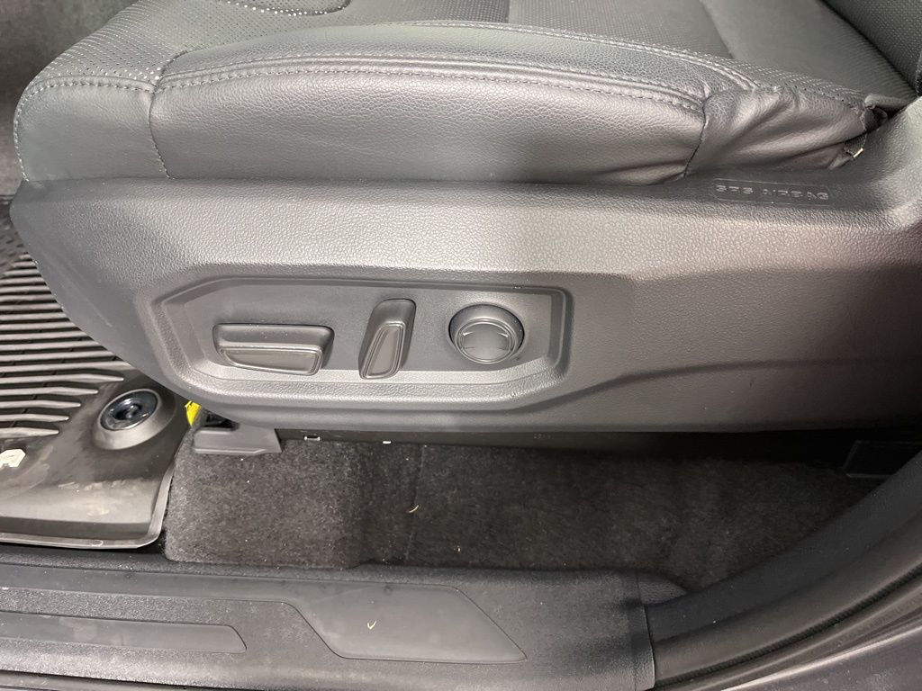 Thumbnail: 2024 Toyota Tundra - 25