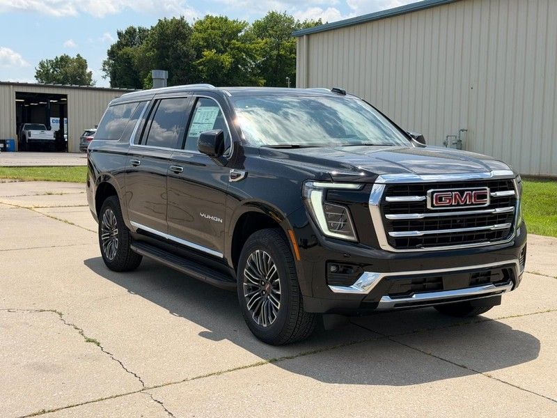 Onyx Black 2026 GMC Yukon XL SUV / Crossover Four-Wheel Drive