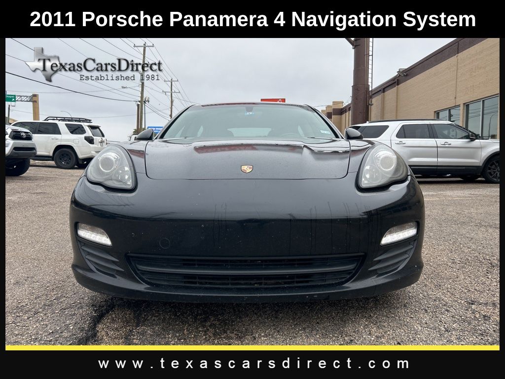 2011 Porsche Panamera 4 12