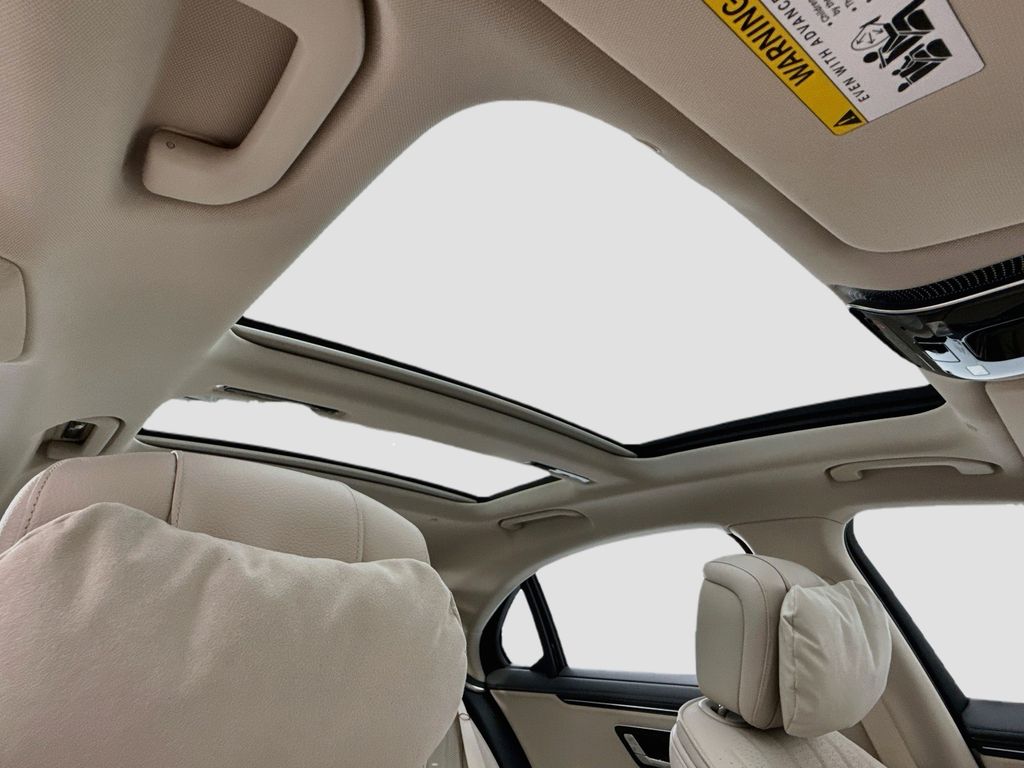 Thumbnail: 2027 Mercedes-Benz S-Class - 17