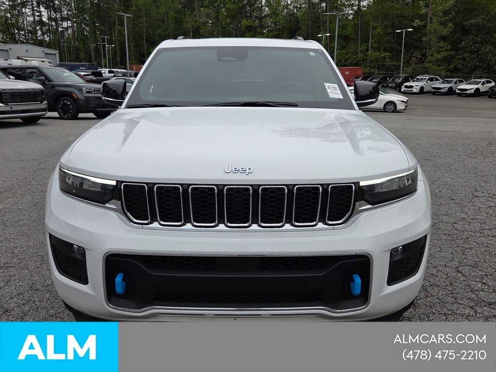 Used 2023 White Jeep Overland 4xe image 3