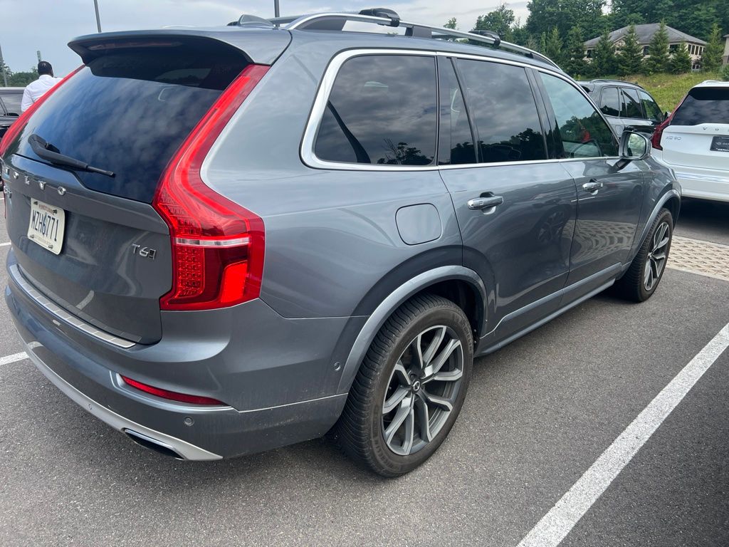 Used 2017 Gray Volvo T6 Momentum image 13