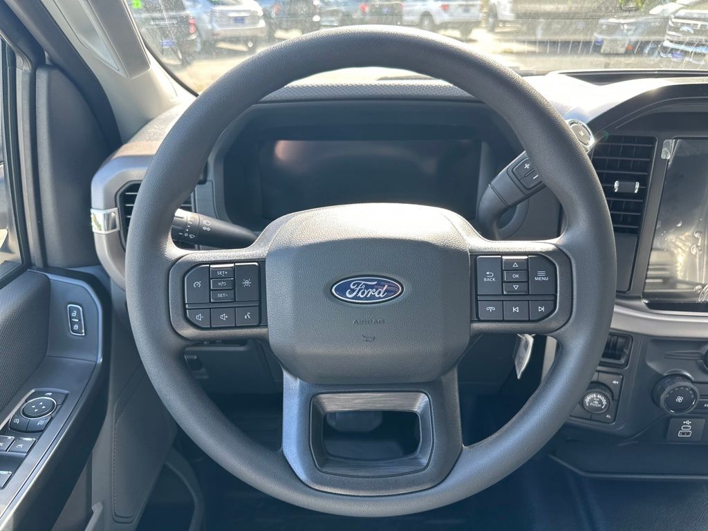 New 2025 Ford F-150 SuperCrew 5.5' Box XL