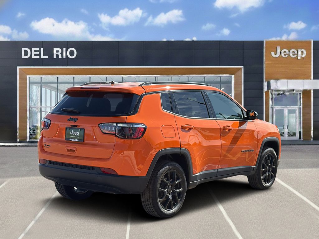 2026 Jeep Compass Altitude - Photo 3