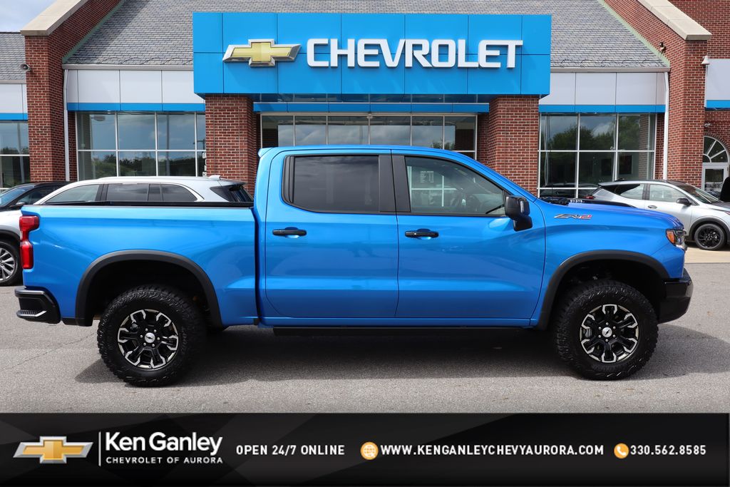 Riptide Blue Metallic 2026 Chevrolet Silverado 1500 Pickup Truck Four-Wheel Drive Automatic