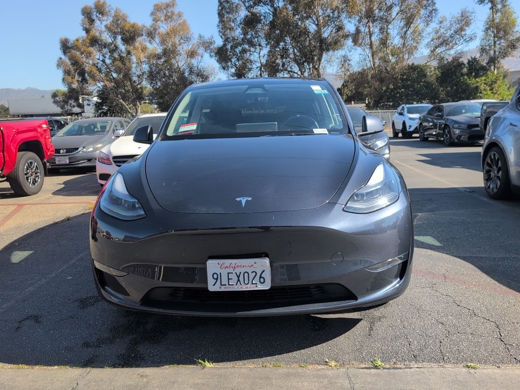 Used 2024 Tesla Model Y Long Range with VIN 7SAYGDEE1RF013979 for sale in Glendora, CA