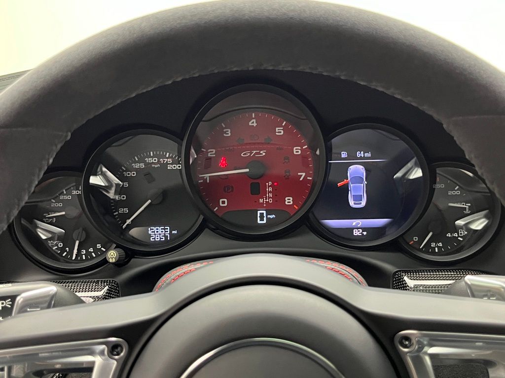 2019 Porsche 911 Carrera 4S 12