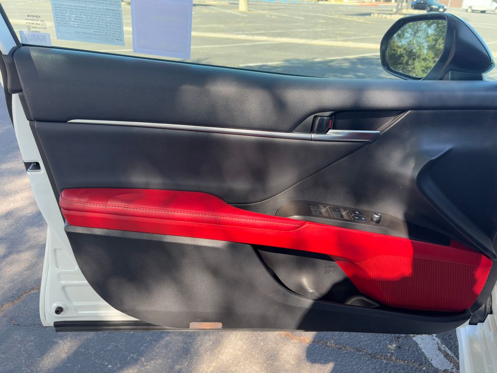 2022 Toyota Camry XSE 27