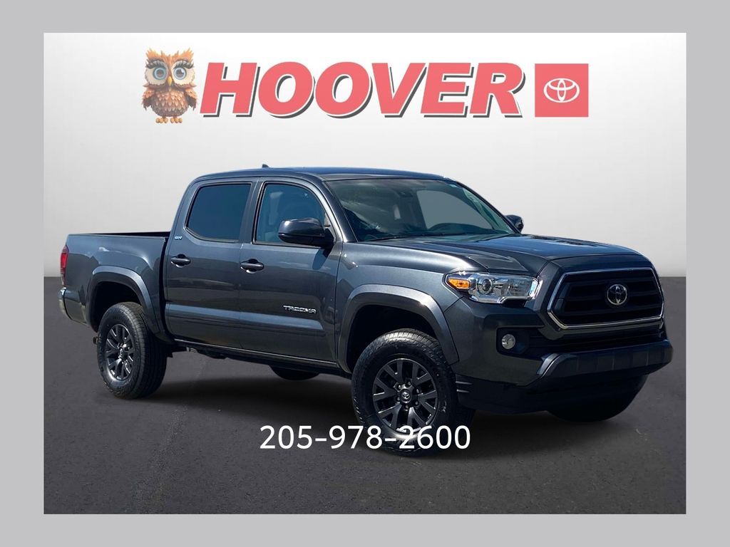 2023 Toyota Tacoma Gris (Magnetic Gray Metallic) Camioneta 4X2 6 velocidades Automática
