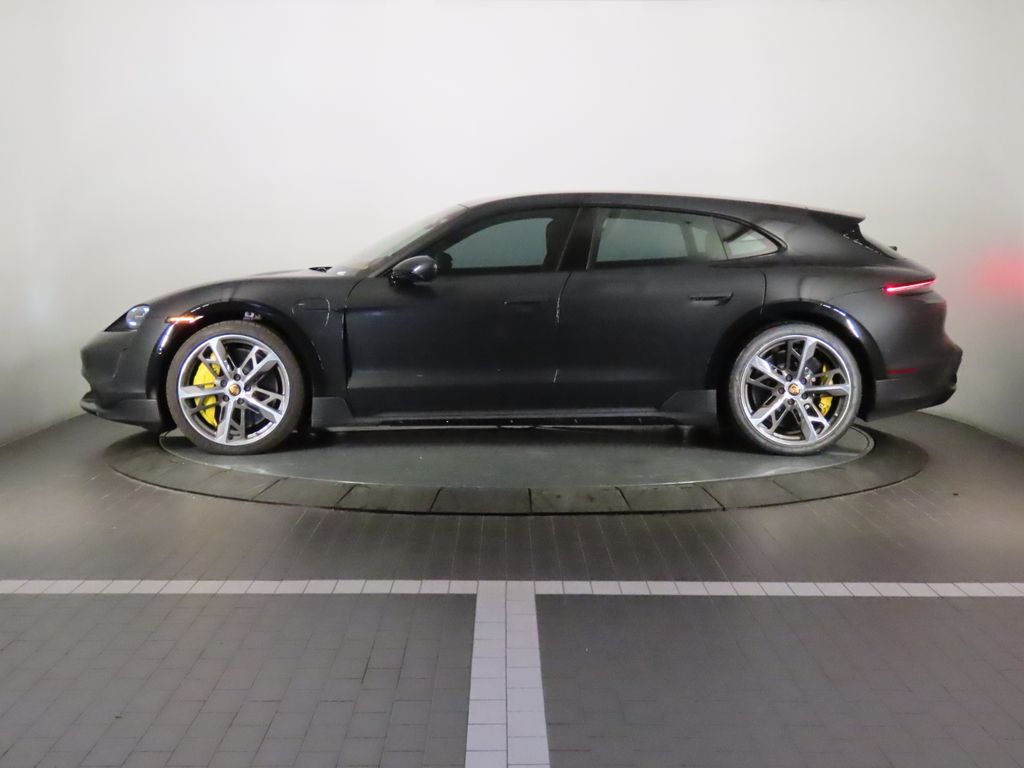 Thumbnail: 2023 Porsche Taycan - 2