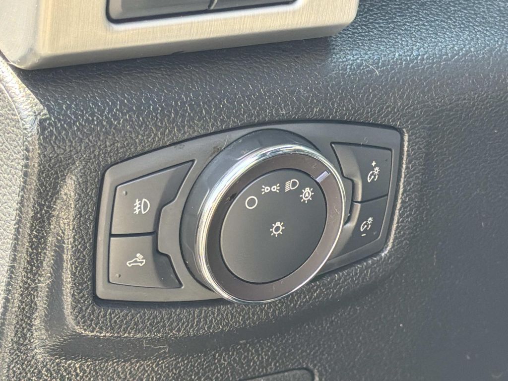 Used 2019 Ford F-150 Platinum 4D SuperCrew