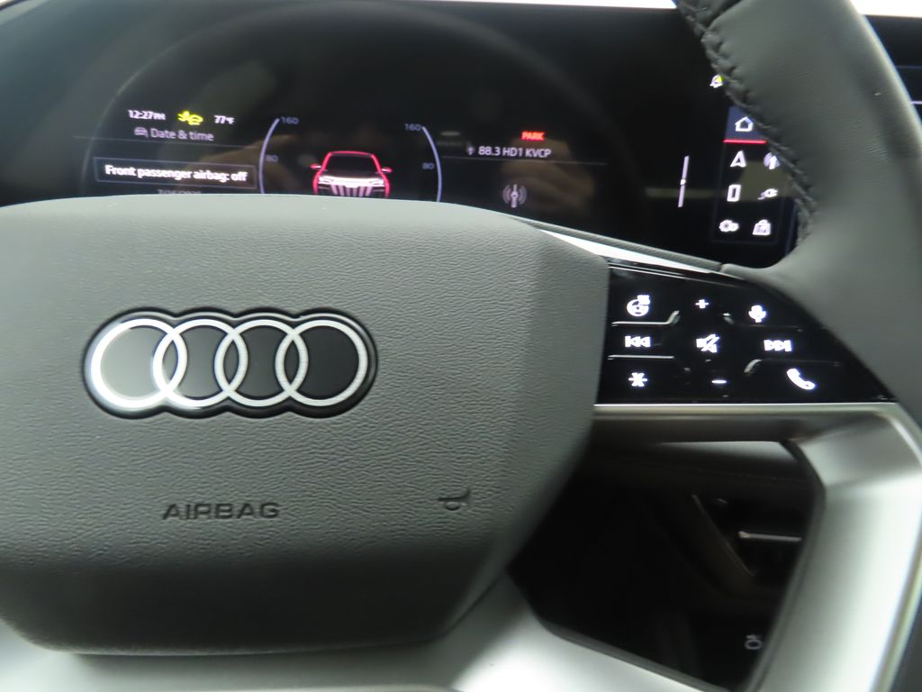 Thumbnail: 2025 Audi Q6 e-tron - 13