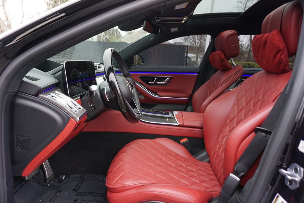 Thumbnail: 2022 Mercedes-Benz S-Class - 9