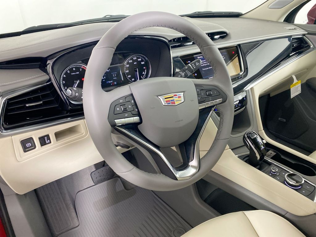 2025 Cadillac XT6 Premium Luxury 10