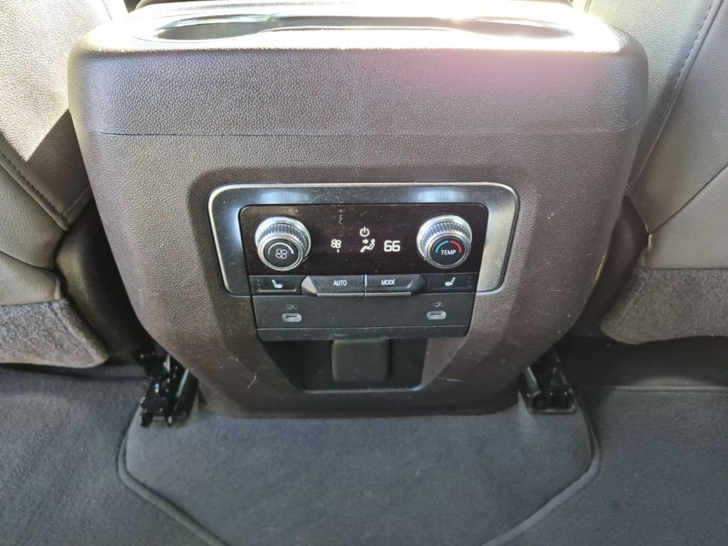 Used Car 2021 Gmc Yukon  Slt For Sale Under $40,000 In Austin, Texas